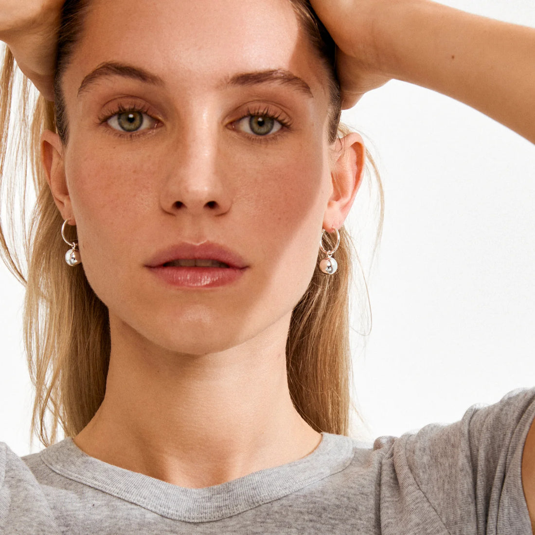 AIR HOOP Eyrnalokkar